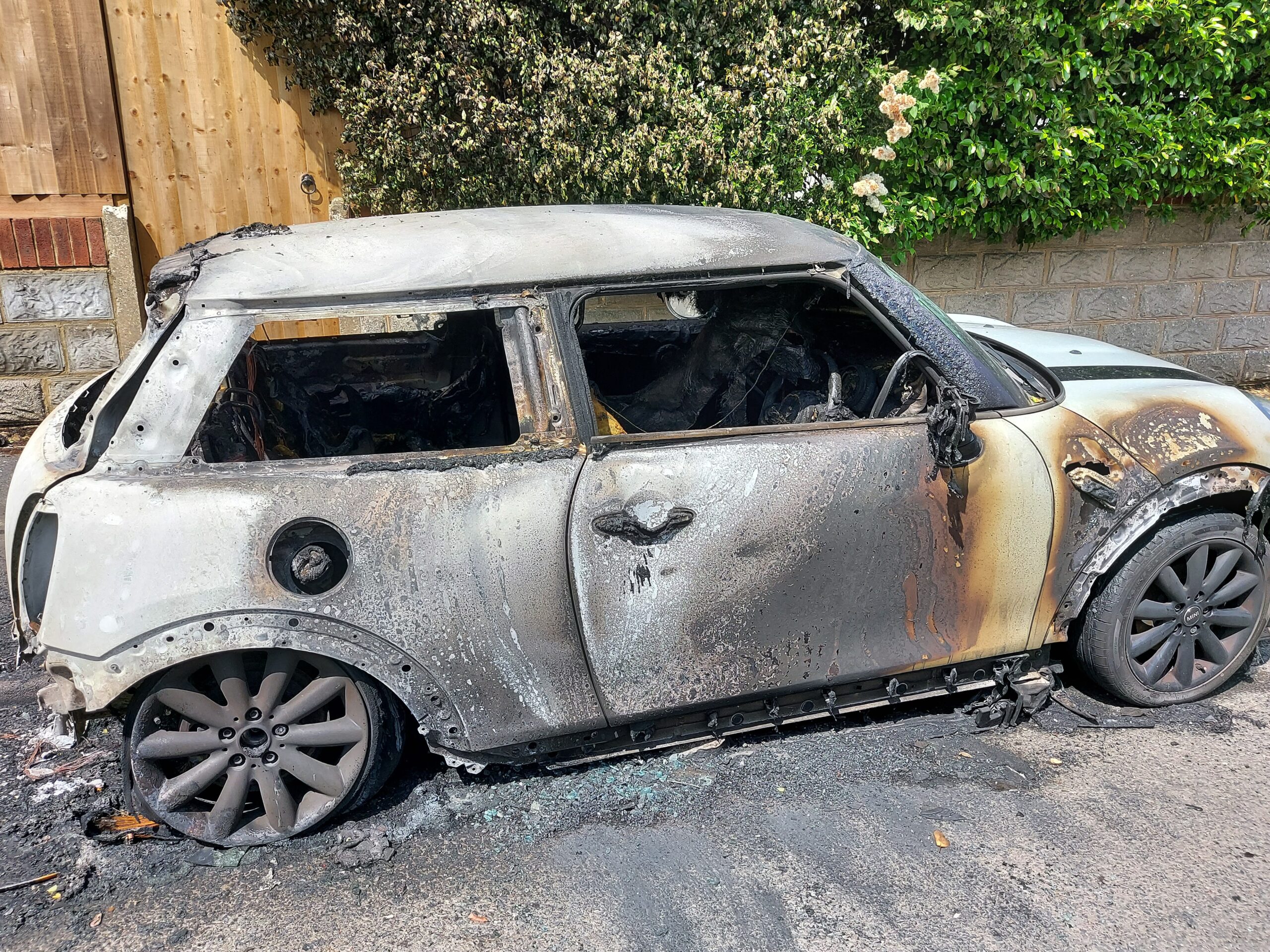 VIDEO A dozen vehicles set on fire in Wimborne and Poole The New