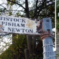 A before and after of restored fingerposts in Dorset. Pictures: Dorset CPRE