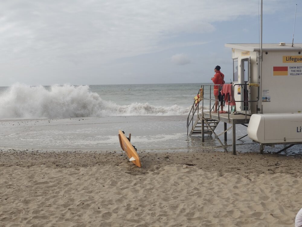 People are being asked to only enter the water if absolutely necessary Picture: Poole Coastguard Rescue Team