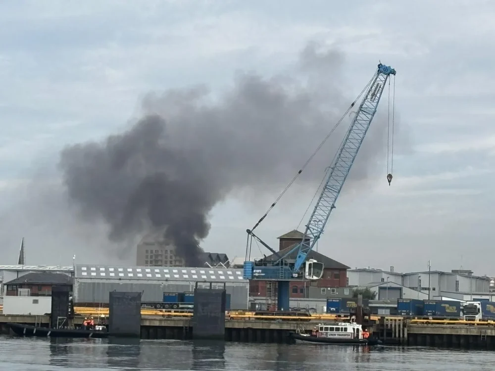 People were asked to avoid the area due to the amount of smoke Picture: Poole Fire Station/Ben Ansell