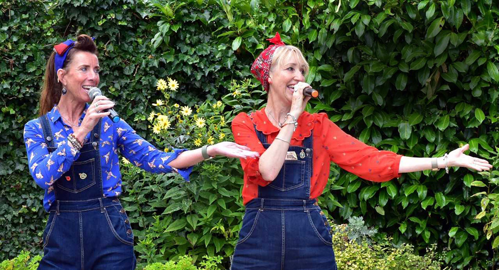 CLASSY CLASSICS: Land Girls Joan and Betty.
