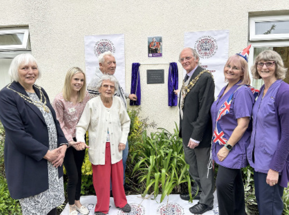 To mark the occasion of the coronation a local elderly care provider arranged stylish parties and activities for its residents.
At Care South’s Fairlawn home in Ferndown, they watched the ceremony on TV while sipping fizz and nibbling on cordon bleu canapés, and on the Sunday heard a unique performance by its residents’ choir.