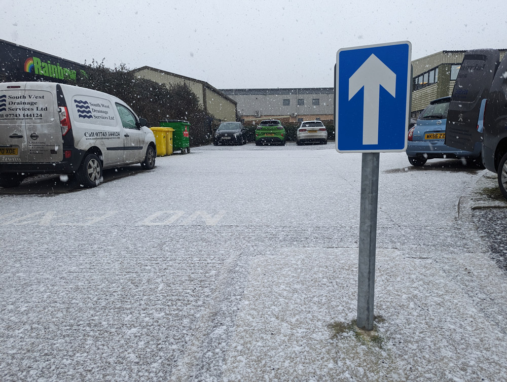 Schools closed as snow hits in Dorset, Somerset and Wiltshire Full