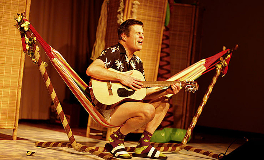 HILARIOUS: Joe Reeve as Elvis Presley