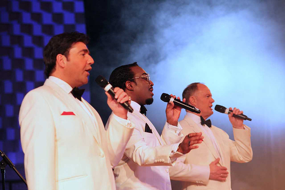 HAVING A BALL: Rat Pack